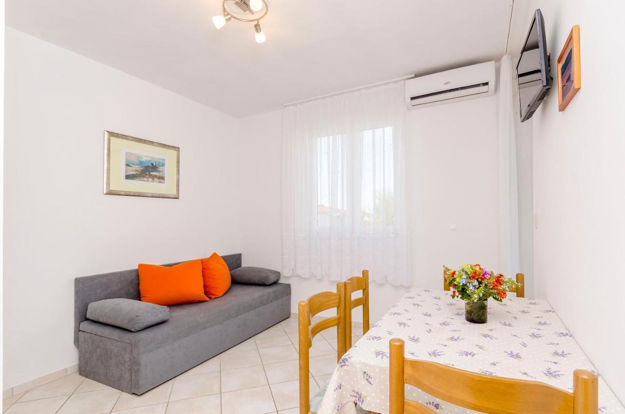Apartments Mate Trogir Exterior photo