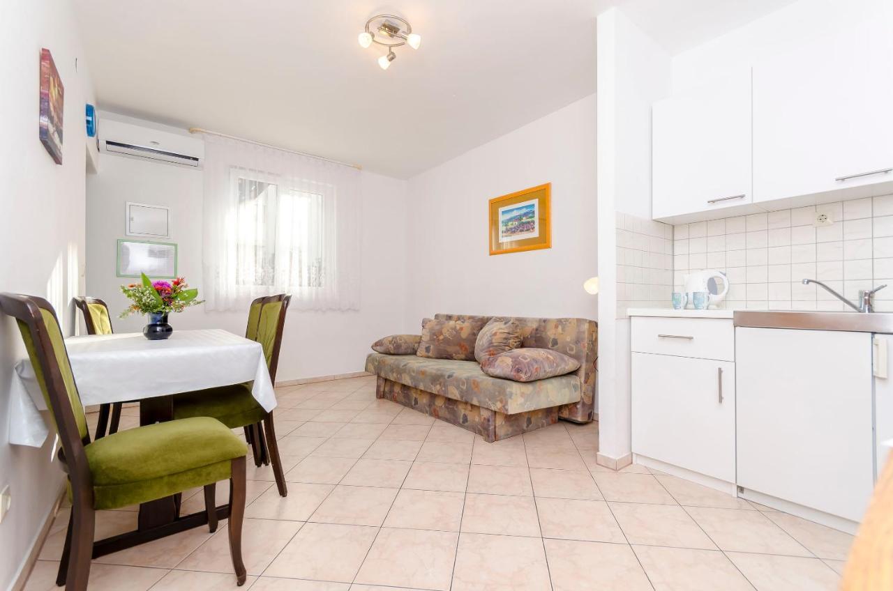 Apartments Mate Trogir Exterior photo
