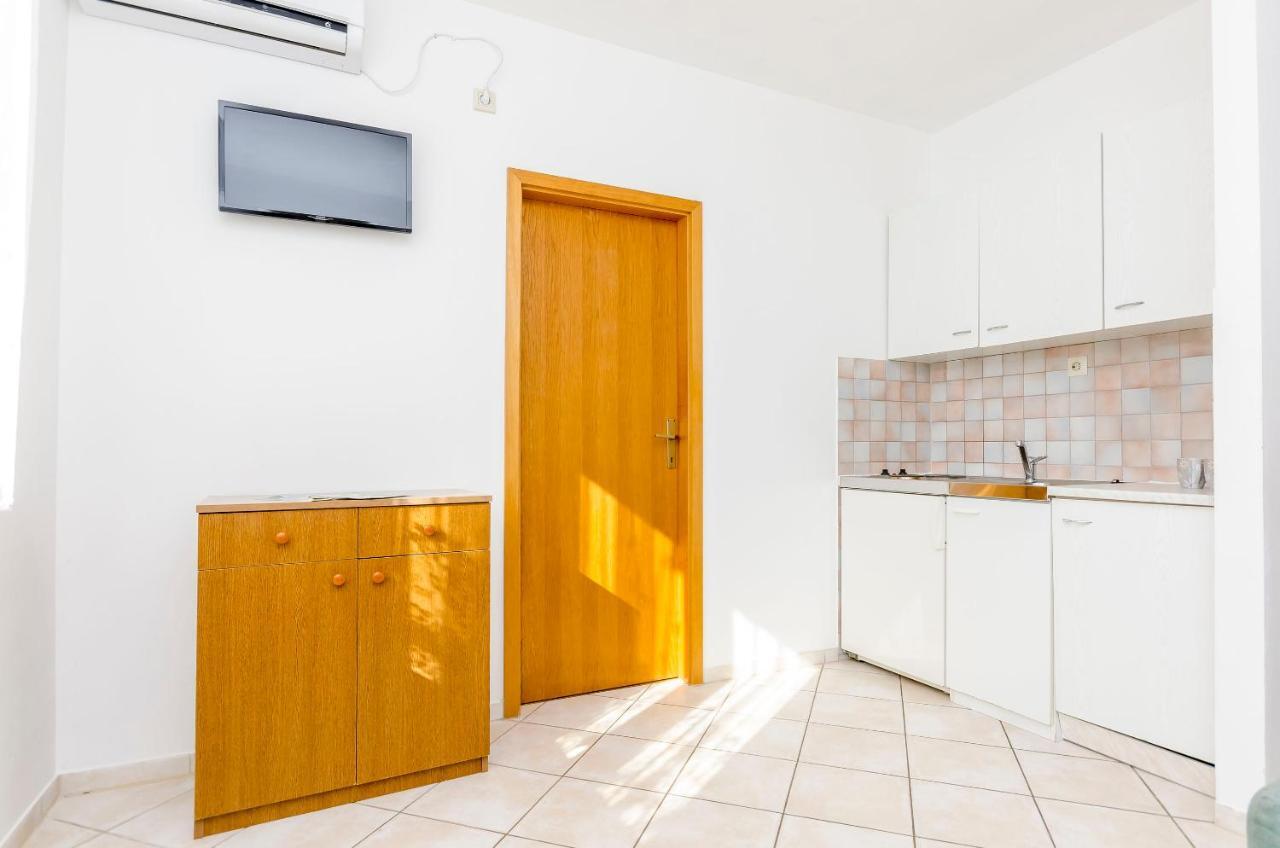 Apartments Mate Trogir Exterior photo