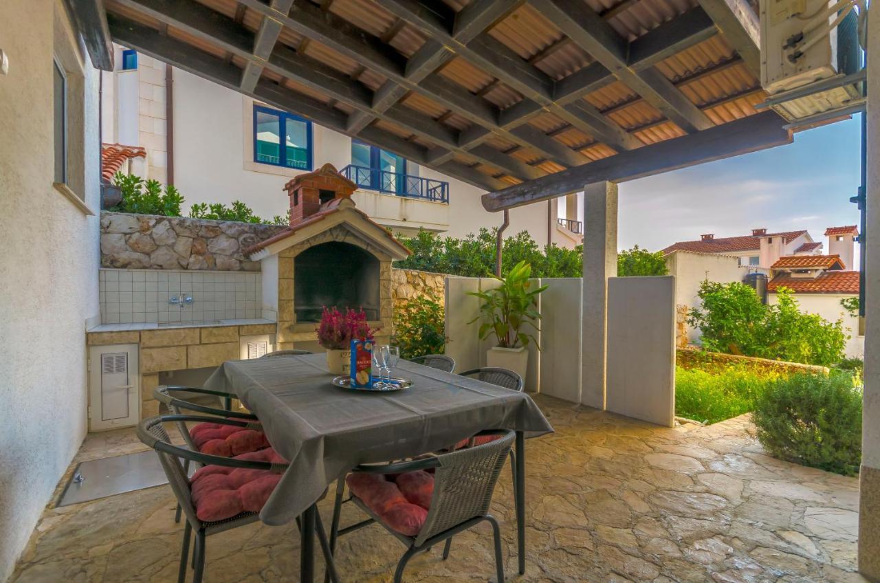 Apartments Mate Trogir Exterior photo